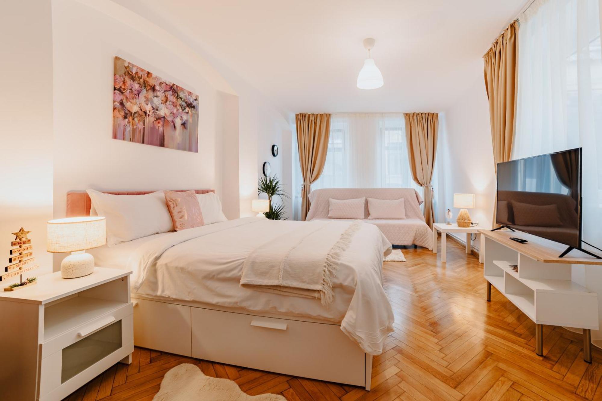 Anastasia Apartments With Parking Braşov Buitenkant foto